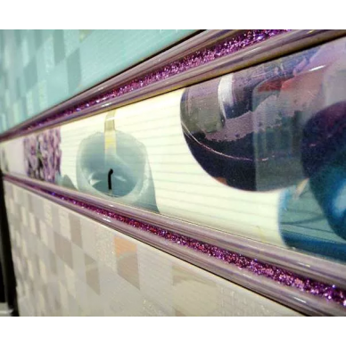 Gloss 4