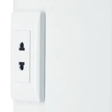 Зеркальный шкаф MIXLINE Оливия (70см) 553157 с LED-подсветкой, белый 5