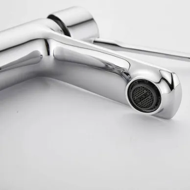 Смеситель для раковины BELZ B10019 хром 4
