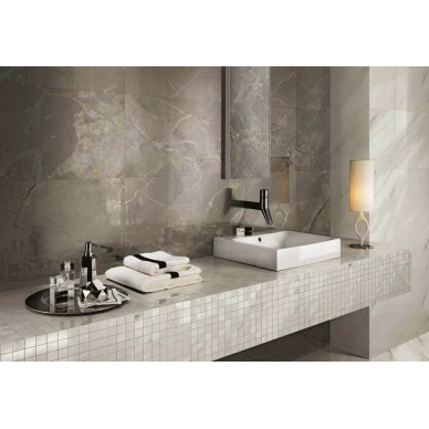 Allure 4