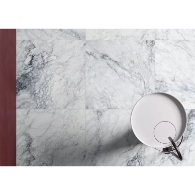 INTERNO4 8