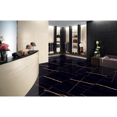 Sahara Black 0