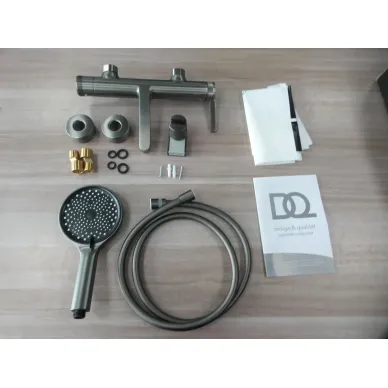 Смеситель для ванны DQ Bonn DA1703206 графит 1