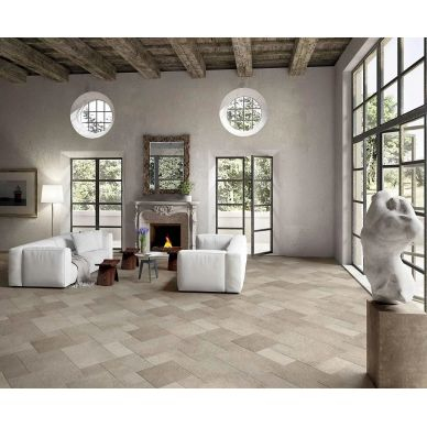 Molo Audace 9