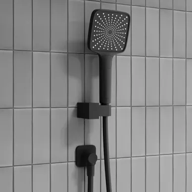 Душевая система IDDIS Parker PARBL03i68 черная 6