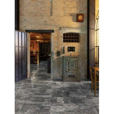 Molo Audace 11