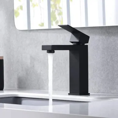 Смеситель для раковины Maretti Umbria Black UMB32RF51 черный 6