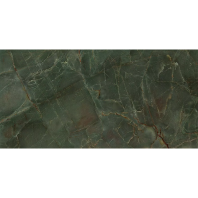 100302760 Xlight Emerald Green Polished 6mm 150x300 0
